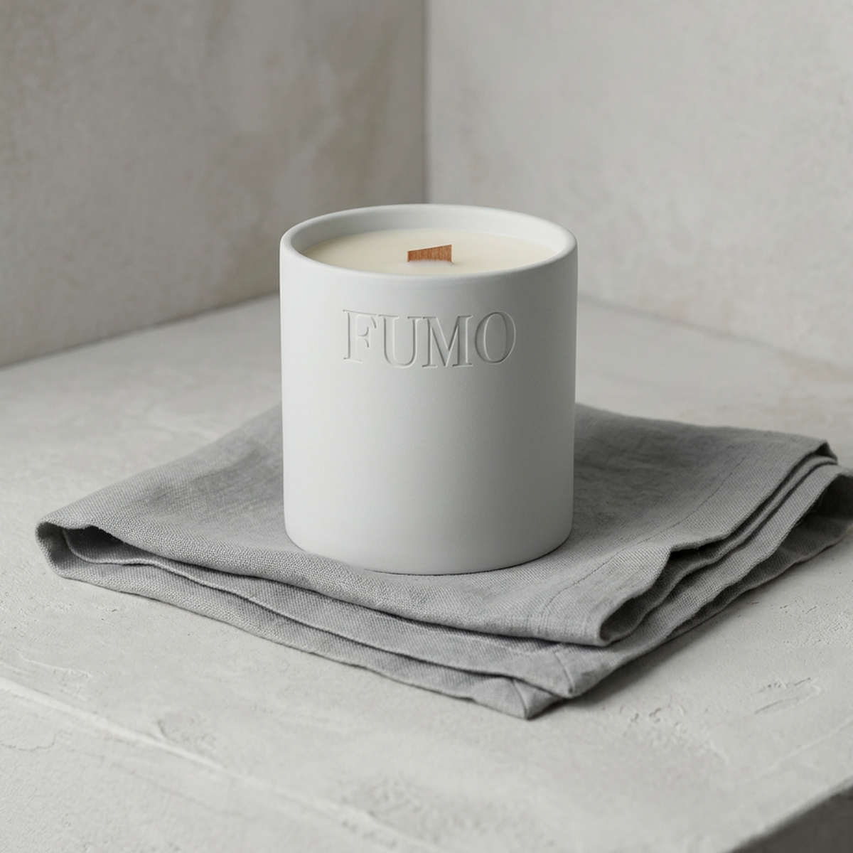 FUMO ECHO candle, Clarity